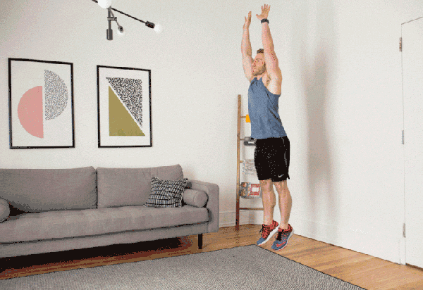 普通人不用去健身房，6个动作在家练遍全身肌肉