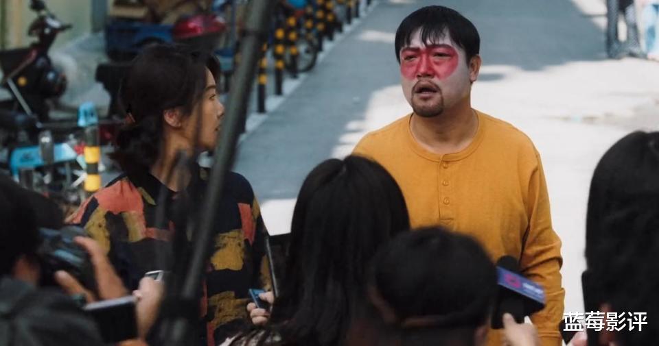 贾冰新片上线1天,夺下热榜第一,讽刺感拉满,喜剧片再出黑马!