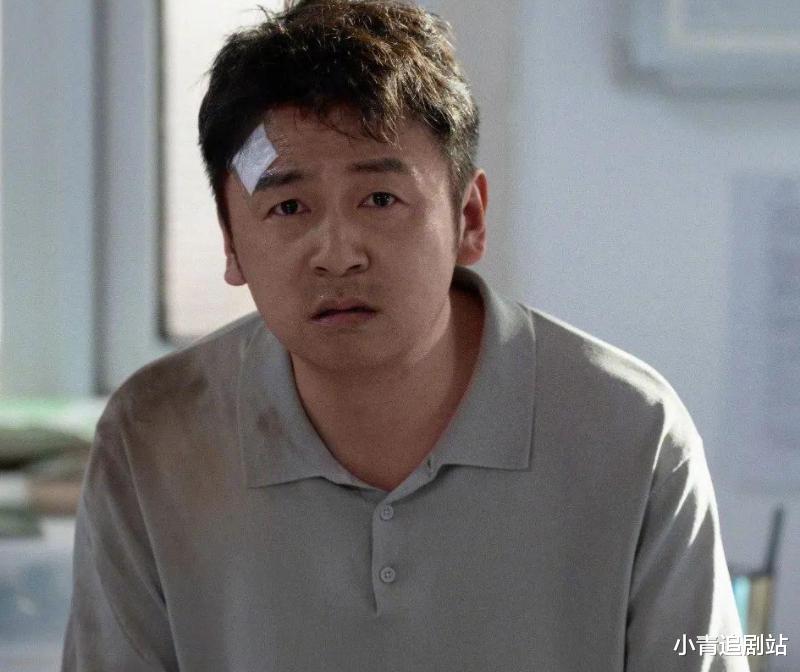 男演员演技多重要?张凌赫时隔一年再演权臣,整容式演技判若两人