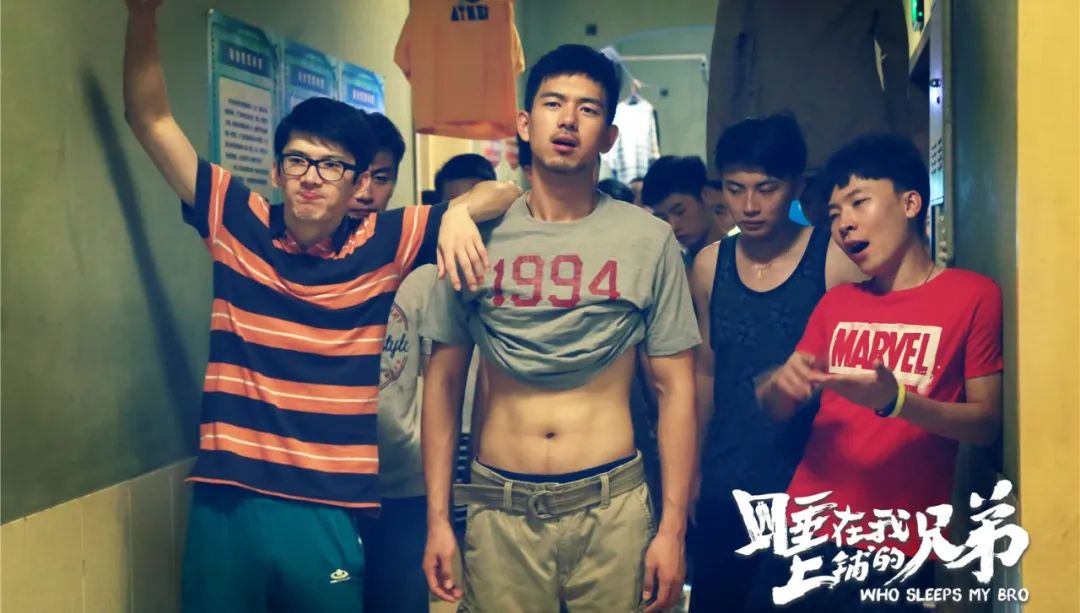 成年人的朋友圈，满是人情世故