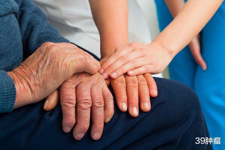 老年痴呆“祸根”被揪出！若有这4种吃饭习惯，劝你尽快改掉