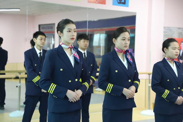 初中生上技校有用吗?