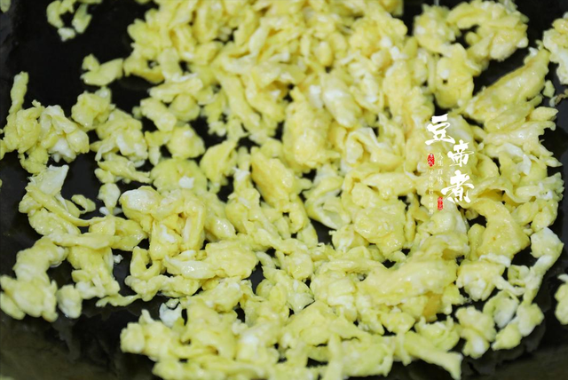 “中元吃一草，秋后不显老”，常吃此植物对健康极好，可别不知道