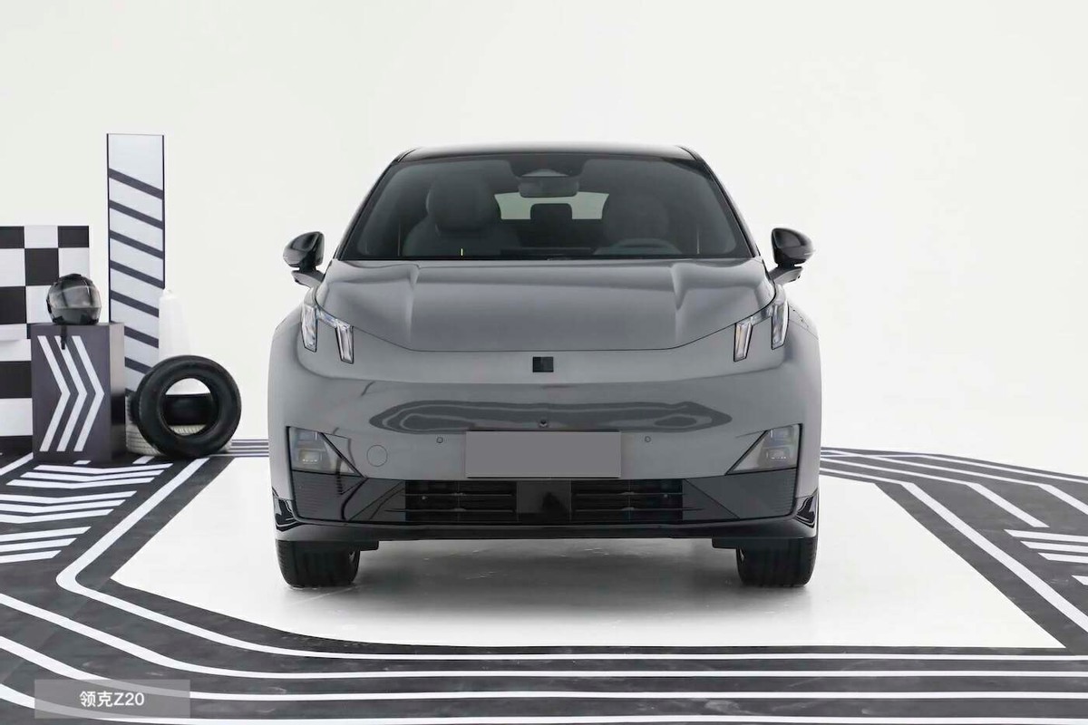 15万预算买纯电SUV，领克Z20和元PLUS，年轻人该如何选？