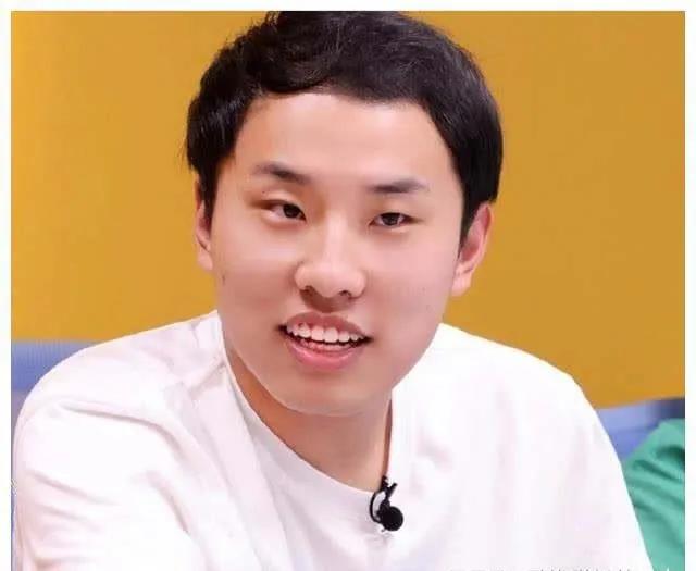 徐志胜|徐志胜：中国内地脱口秀与影视界的璀璨新星