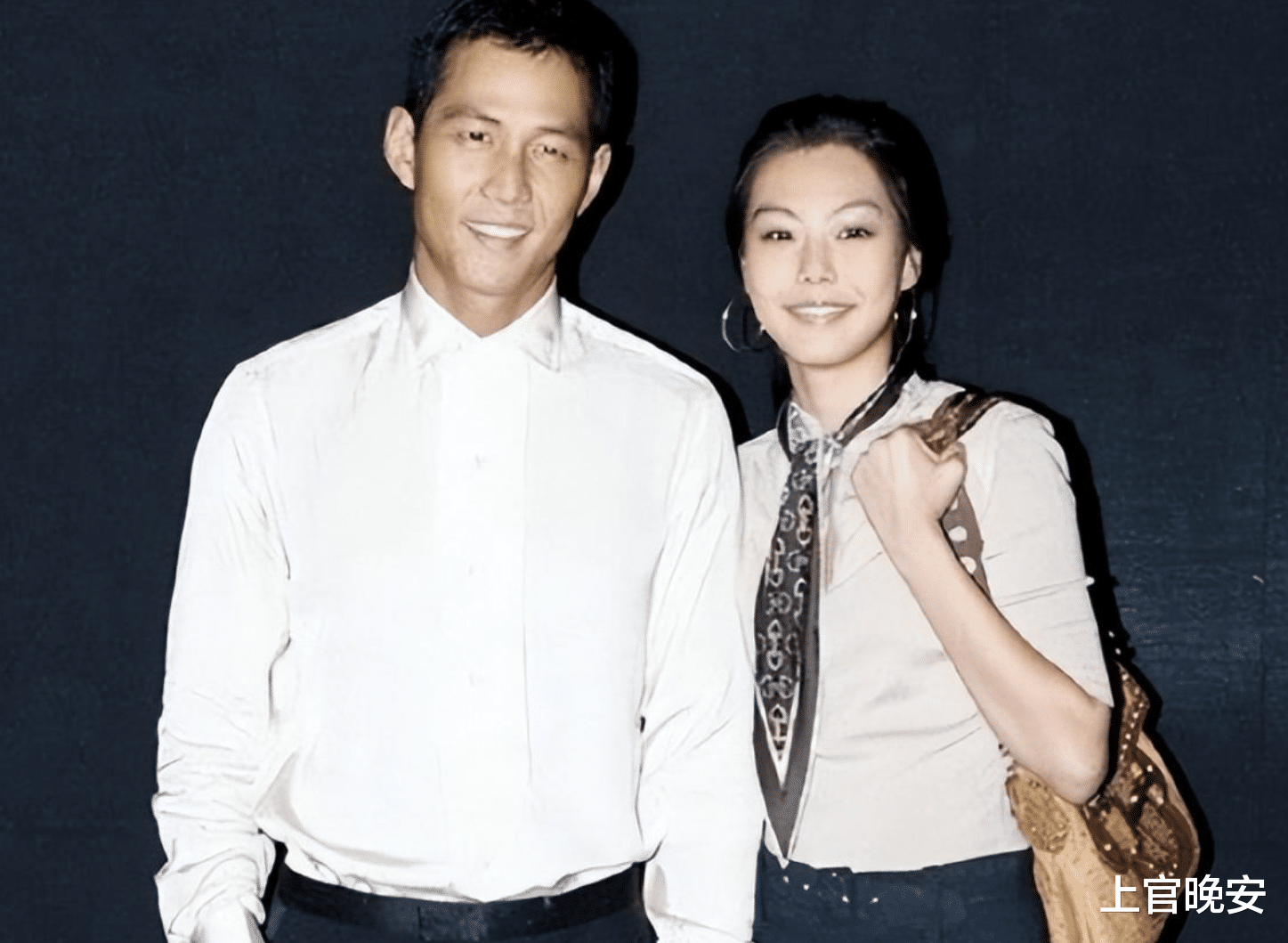 九年了,金敏喜终于舍得和已婚老头分手了?