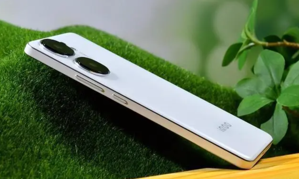 16GB512GB还有超声波指纹骁龙8Gen3