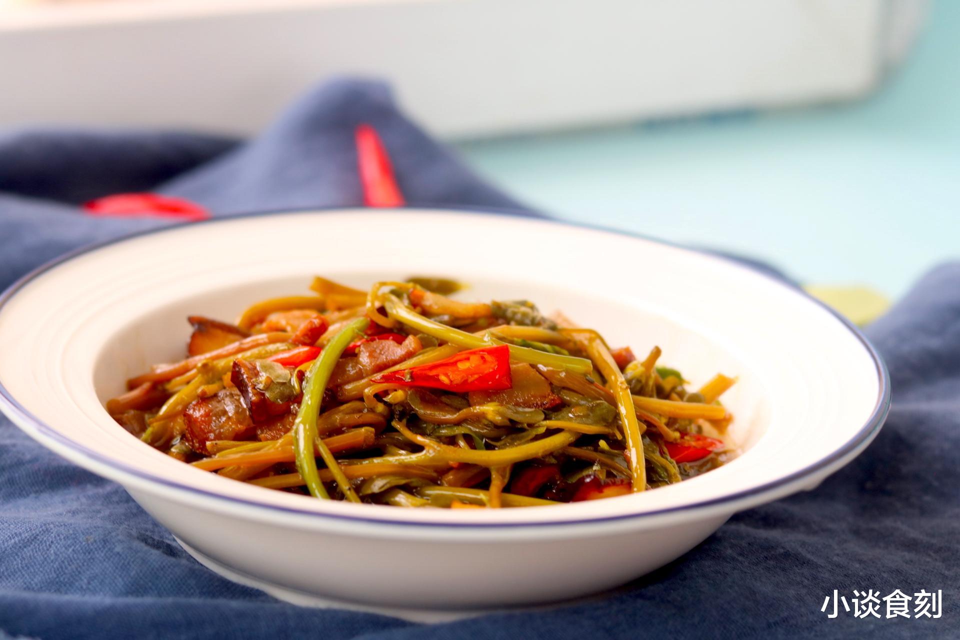 “初夏食三草,不把郎中找”,“3草”是什么东西?常吃清凉一夏