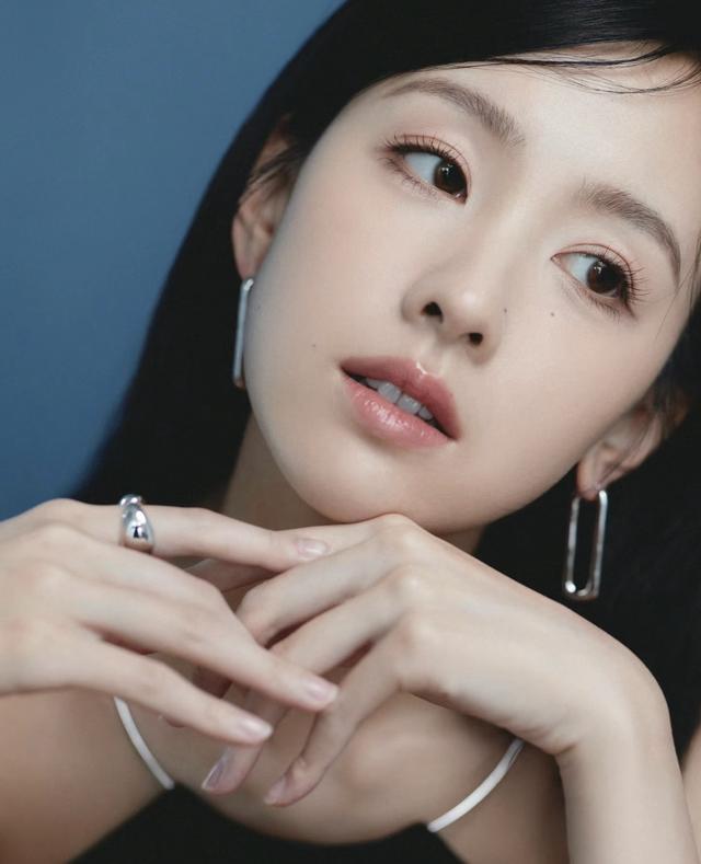 都说鹅蛋脸显圆润其实最富贵 这4位鹅蛋脸女星真的个顶个的貌美