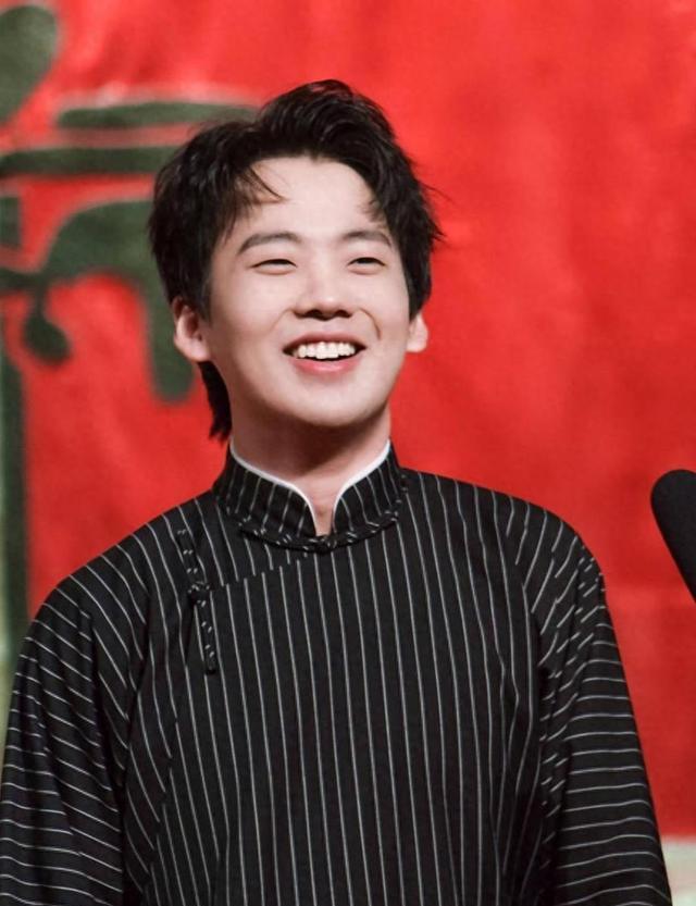 这一次,被央媒点名的郭麒麟,暴露真实处境,再次印证了徐峥的话