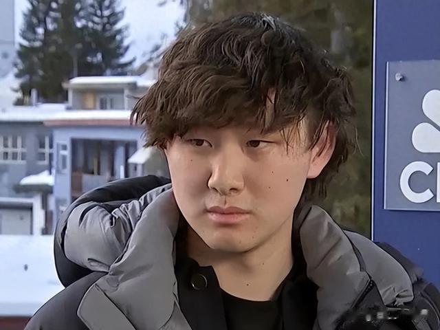 华裔天才”亚历山大·王:DeepSeek的AI大模型发布可能会改变一切