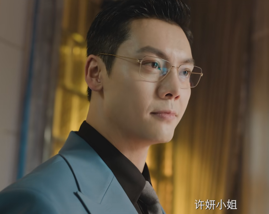 终于等来了！32集都市大剧来袭，赵露思领衔，收视想不炸都难