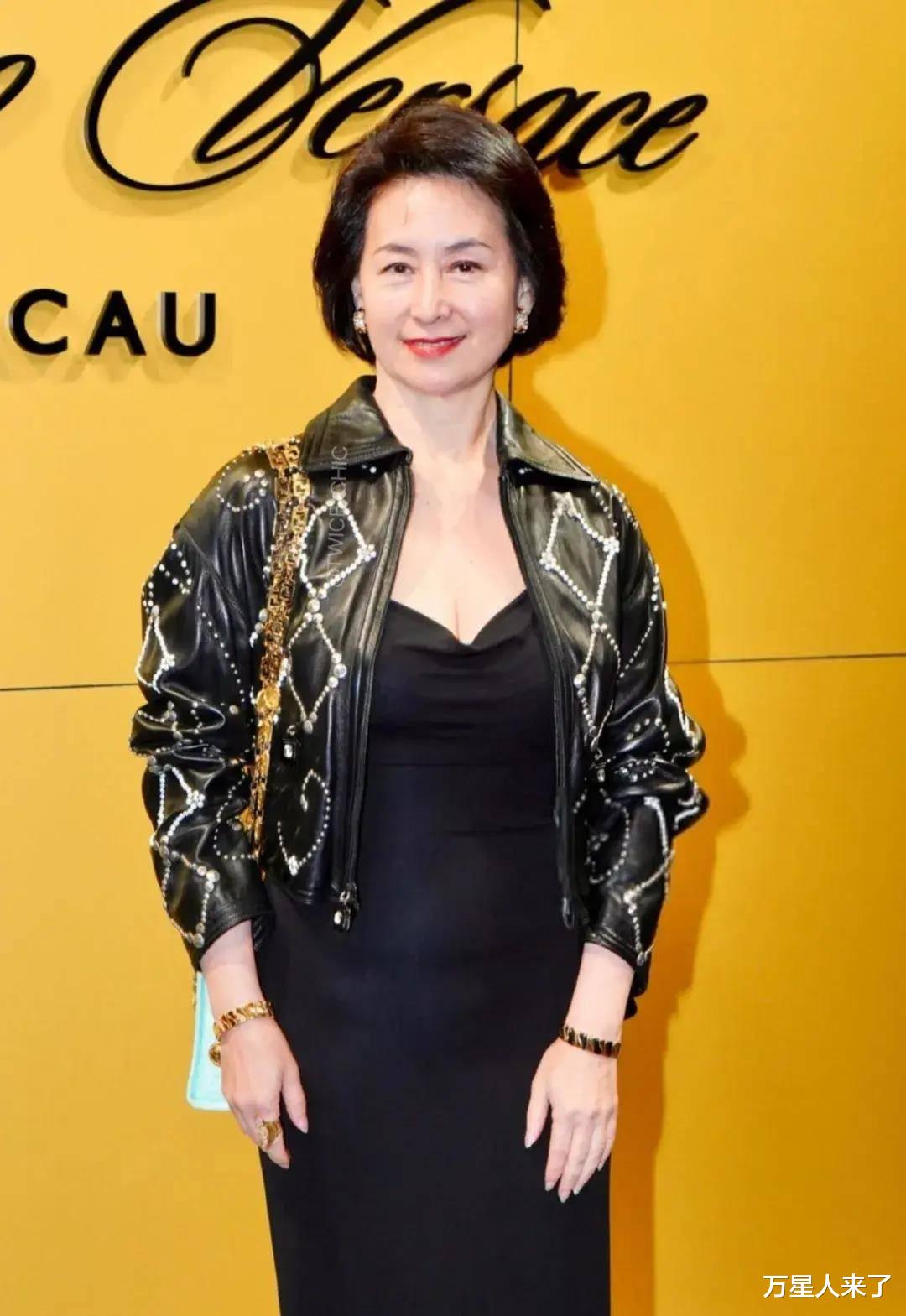 孟晚舟低调现身,刘德华深圳演唱会观众席惊现大咖身影,网友热议