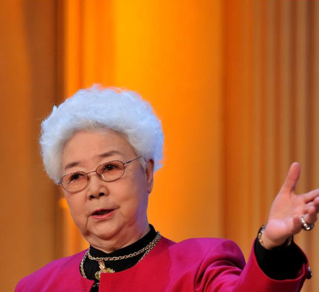 田华:一路好好走,一家四口都是癌症,却拒绝200万广告代言