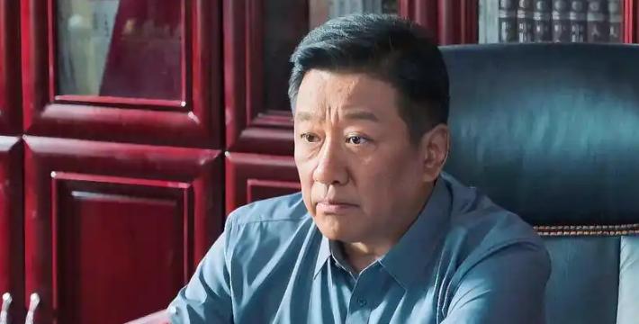 66岁丁勇岱:跟爱妻住北京,36岁单身儿子和88岁老母亲都在国外