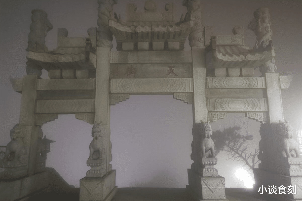 七月三十“鬼门关”，老祖宗忠告，1不去2不做3不吃，平安顺利