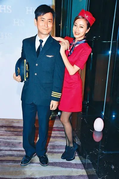 前TVB艺人升职做「金牌经纪人」!娶小花13年经济受限不敢生