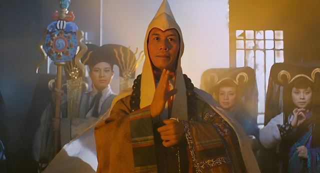 22位年近100岁还健在的老戏骨，卢海鹏太可怜，莫大先生已102岁