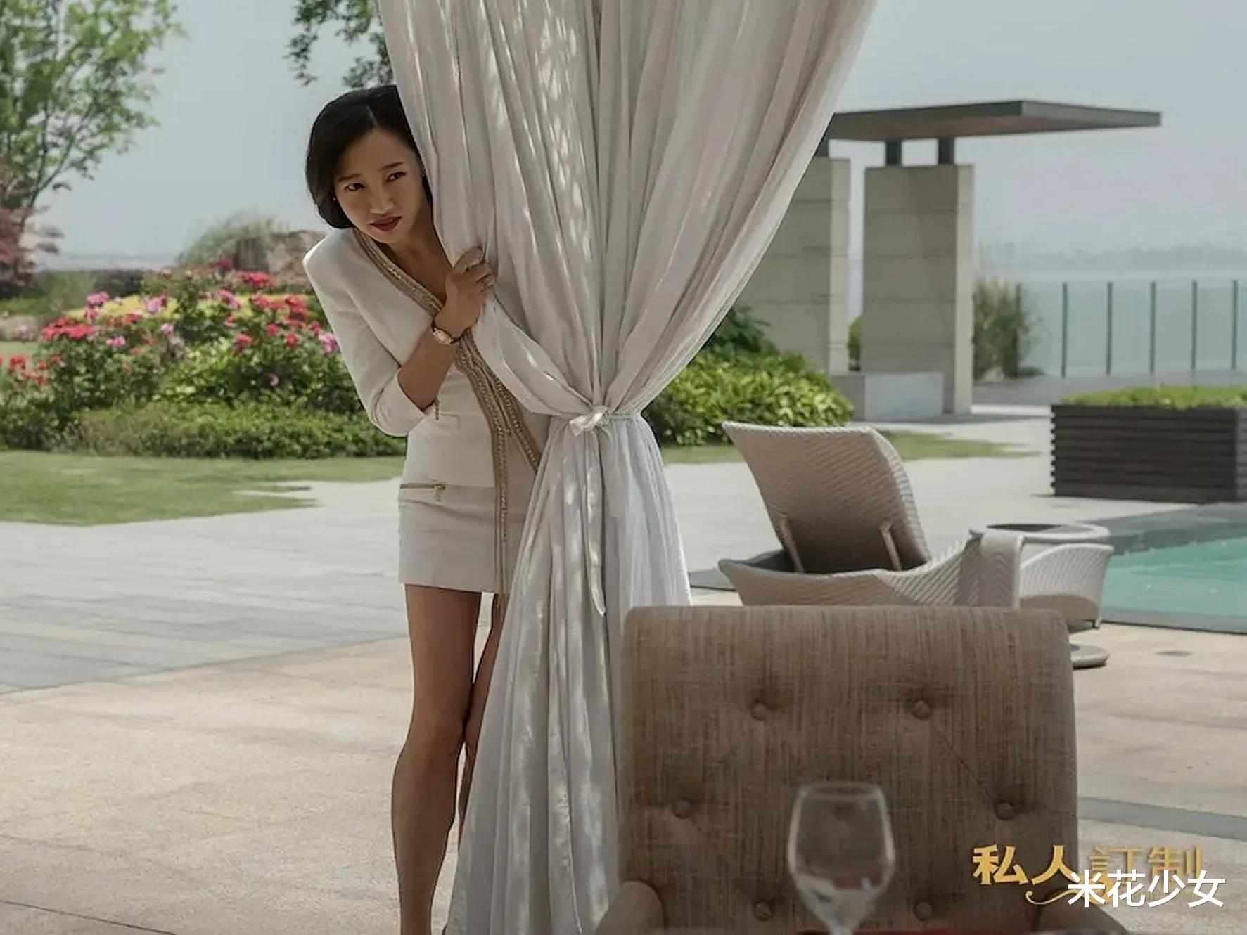 白百何展示最新写真:透视,抹胸,镂空元素一应俱全,让人心动