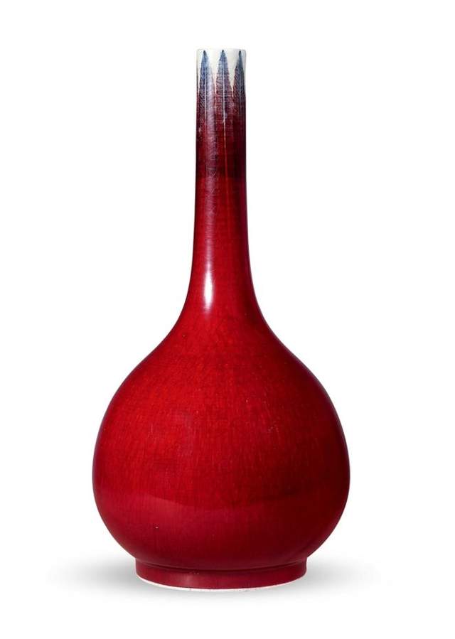 拍场上的瓷器 | 清朝锥把瓶