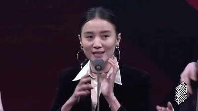 海清演的张桂梅为何被宋佳碾压，看了这张对比图，你就知道了！