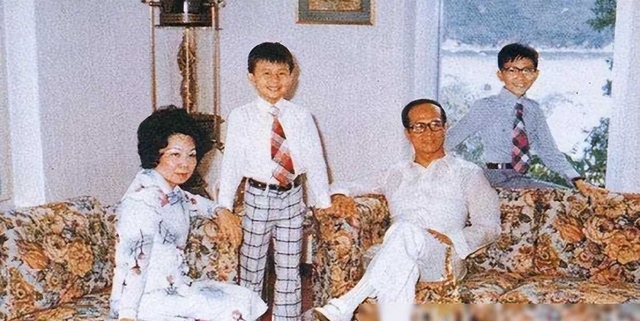 李泽楷:我活成李嘉诚,但绝不让梁洛施成下一个庄月明