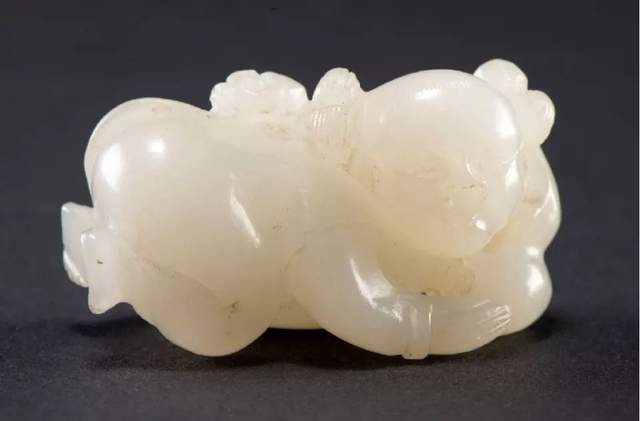 世界五大收藏家之一，他的4000件古董