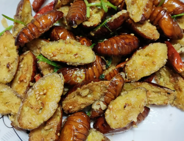 东北最奇葩的五种食物，离开当地“混不下去”，网友：不敢吃！