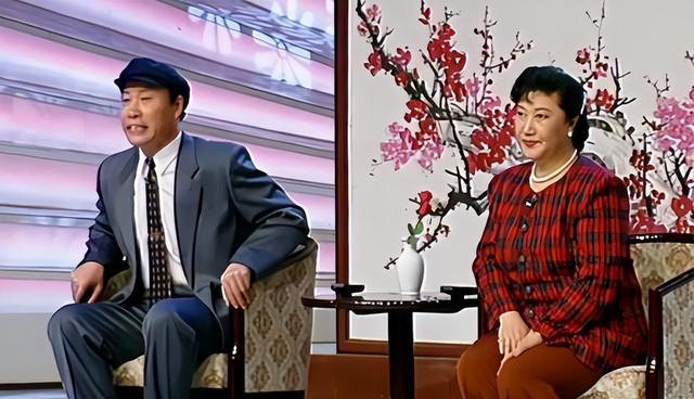 何庆魁80岁大寿:儿子语出惊人,给来宾下跪后还提到“发丧”两字