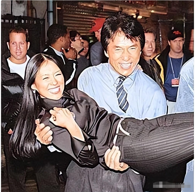 被成龙“爱过”的4位女星，个个气质迷人，来看看你认识几个？