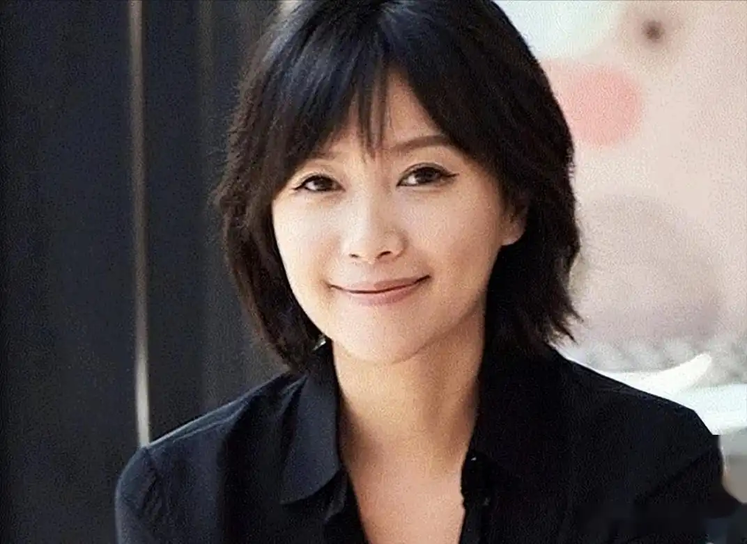 风流徐静蕾,半百依旧,她的爱情游戏何时才结束?