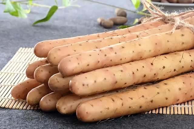 山药可以养肾？医生多次提醒：夏季是养肾的关键，这3物多吃更好