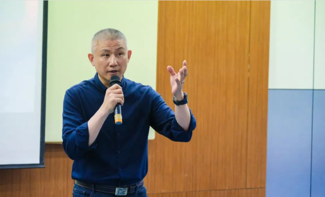 “鬼子专业户”陆彭:最红时回高校任教,一切都是为了妻儿