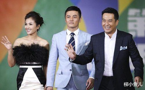 张嘉译只要拍戏就带上表弟!出道20年,表弟火了,张嘉译很欣慰