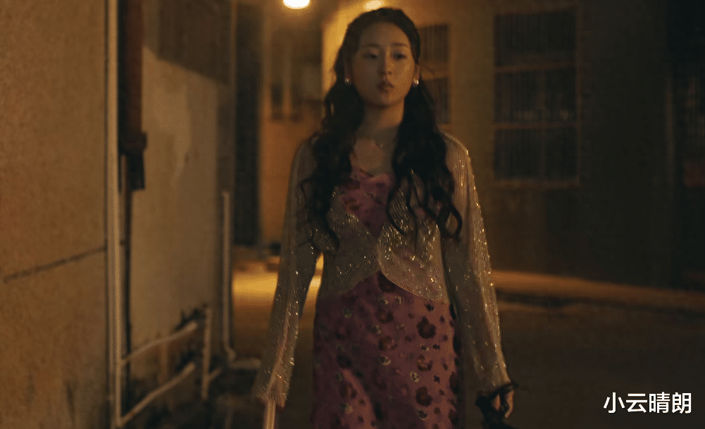 《猎冰》:靠卖身养混混男友,冰冰的爱,带着病态的妥协