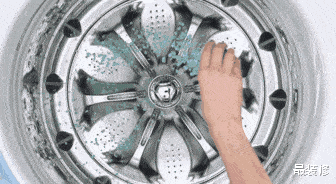 衣服上的火锅味,为什么很久都散不掉?很多人不懂,难怪洗不干净