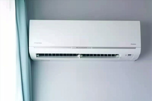 睡觉越多，活的越久？医生告诫：过了70岁以后，睡觉谨记这2点！