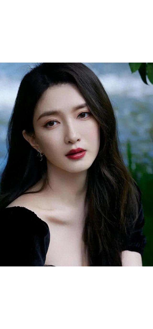 江疏影:演艺征途上的璀璨星光