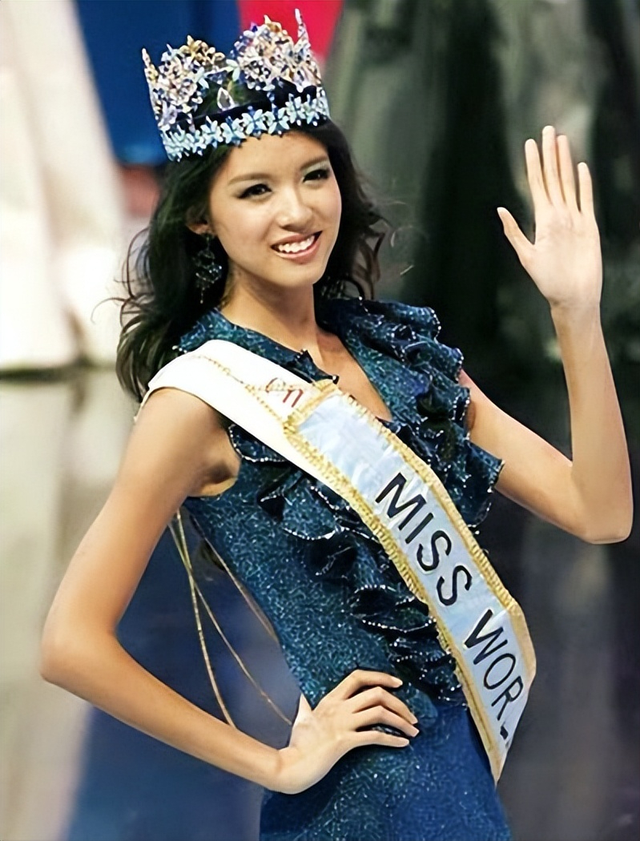 春晚|怀孕6月上春晚,艳压奚梦瑶,拒嫁30亿豪门:她才是人生赢家!