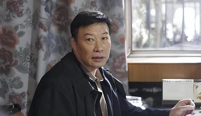 从春晚爆红到销声匿迹，靠着小品出名的魏积安，为何突然消失了？