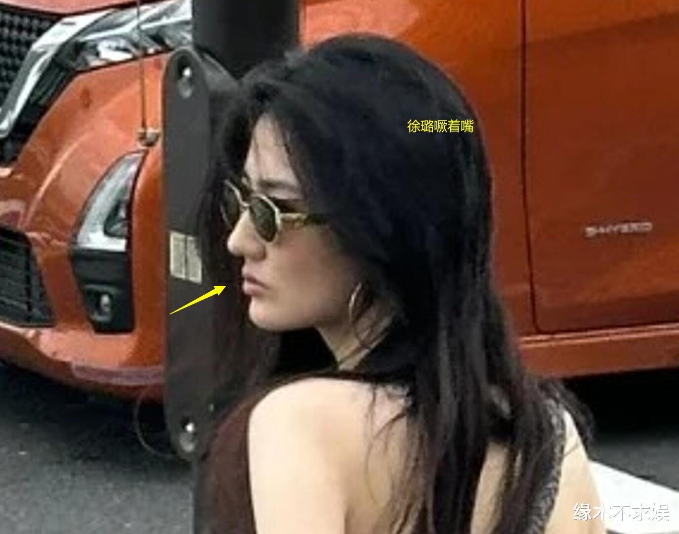 徐璐和男友日本旅游，真人瘪嘴暴瘦不到90斤，对男友大呼小叫！