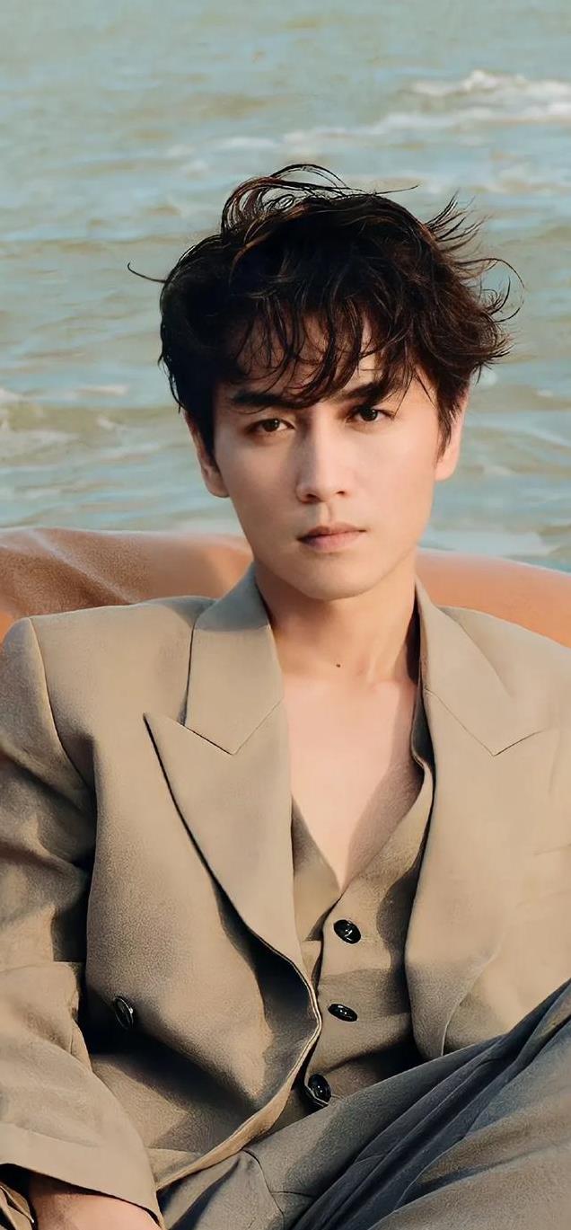 最帅男艺人洗牌，双陈登顶，吴磊第9李现第8于适第7一博3肖战第2