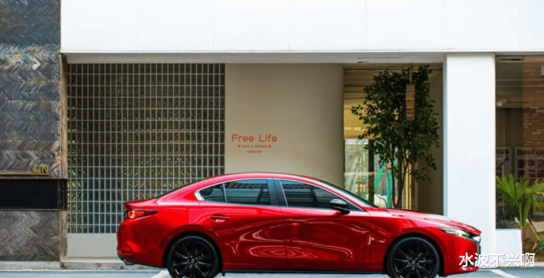 入手8.99万,搭配AT爆158马力,堪称最良心的合资车!