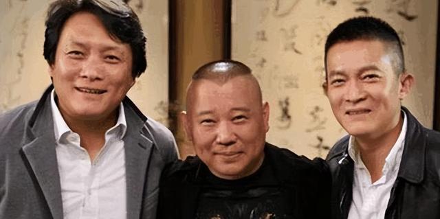 窝囊14年，杨志刚做出反击，联手哥哥郭靖宇，甩出了一张“王炸”