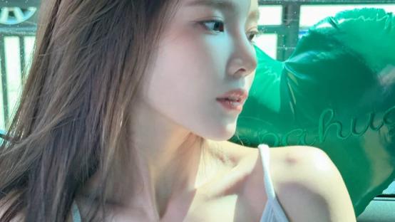 杜淳妻子曝婆婆不给带娃，自己边工作带女儿常焦虑，生病都瘦脱相