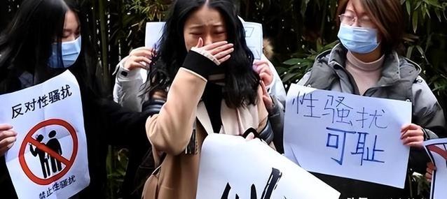 6年前诬告朱军骚扰，让朱军丢掉工作，弦子如今过的怎么样了？