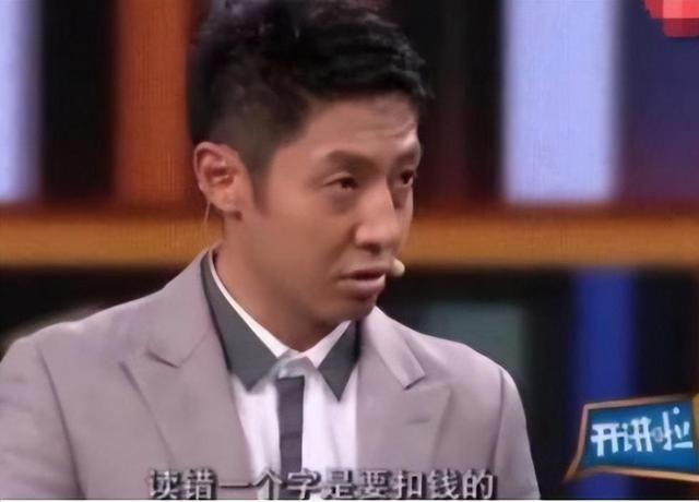 央视主持人李梓萌：曾被闺蜜公开征婚，如今47岁为何依旧单身？