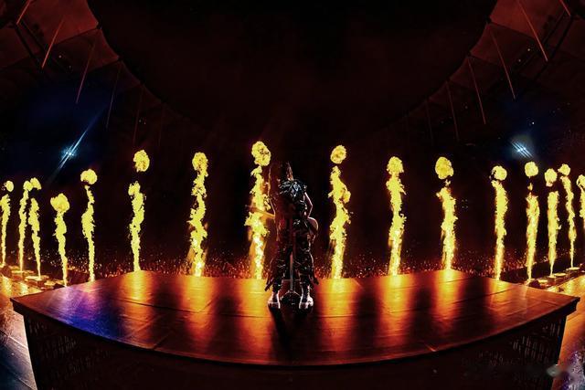 邓紫棋吉隆坡演唱会:火力全开,创造华语乐坛新奇迹!