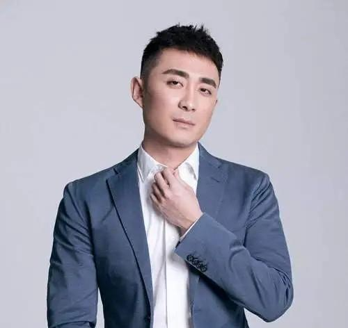 “李向阳”郭振清:晚年病痛折磨但儿孙孝顺,现孙子也是知名演员