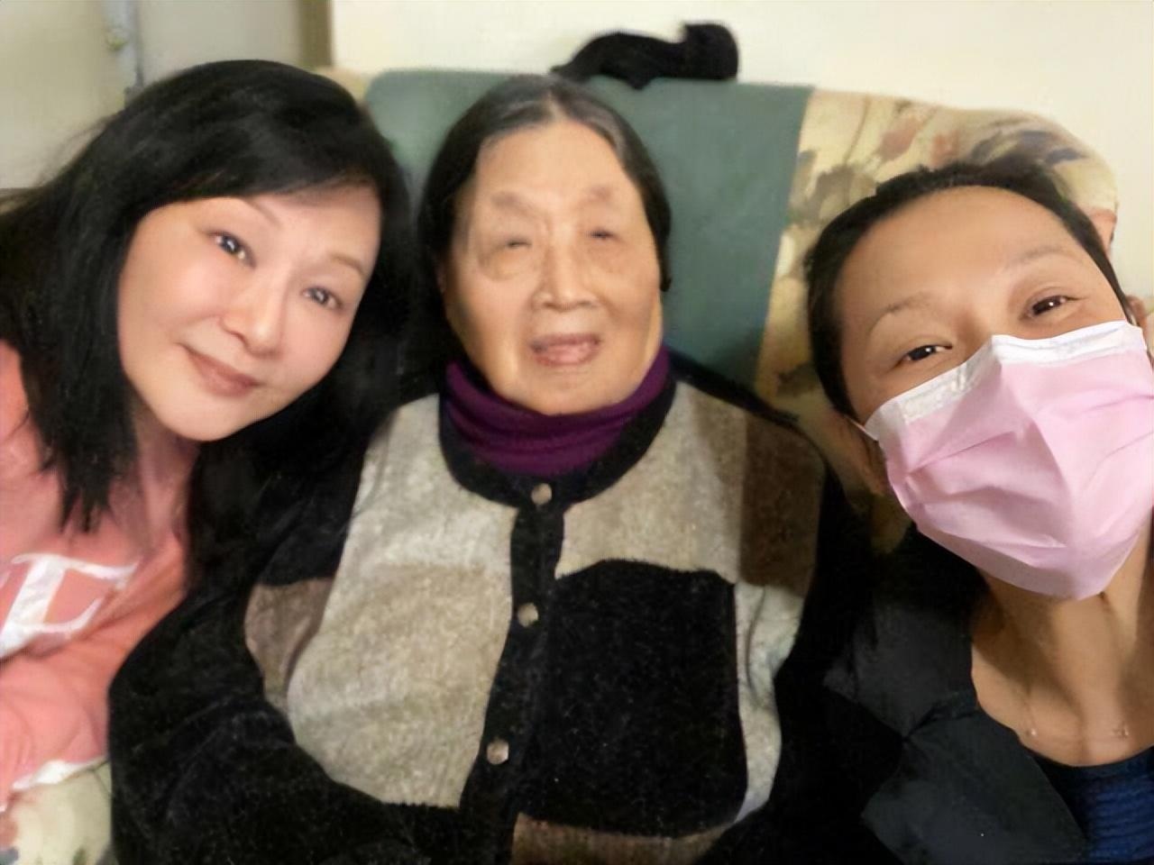 刘若英被爆与亲姐同谋霸占失智祖母房产,奶茶并不人淡如菊?